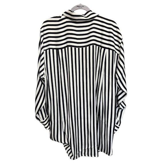 Nearly New Lane Bryant Satin Button-Down Shirt Black & White Striped 18-20 - Picture 4 of 10